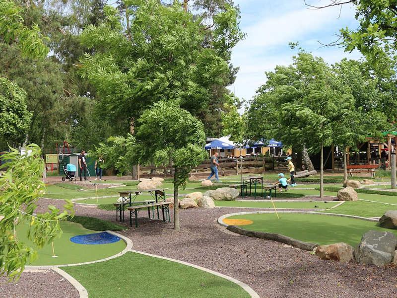 Ferien-& Erlebnispark Ploetzky Schönebeck Εξωτερικό φωτογραφία